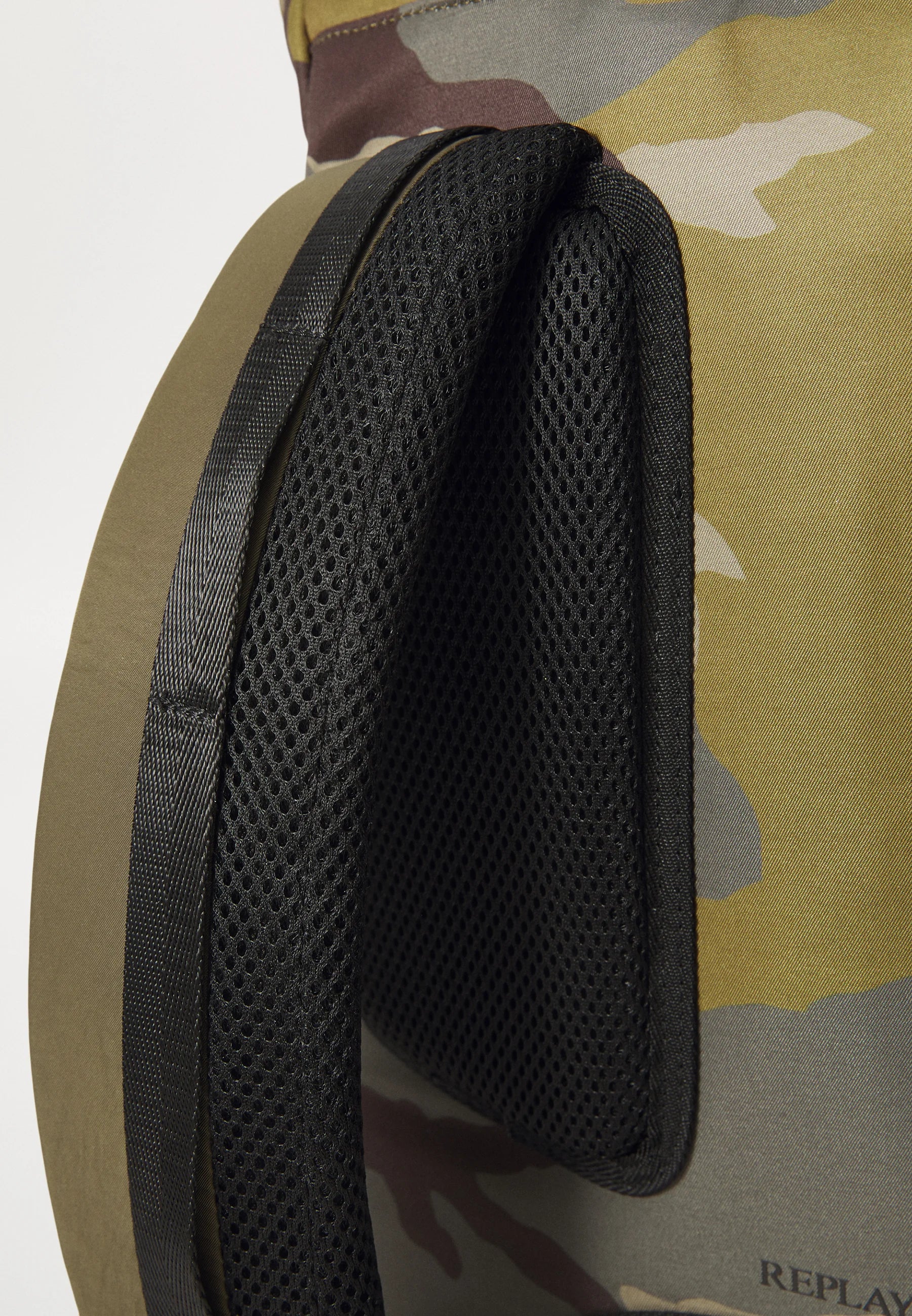 Zaino Replay in camouflage